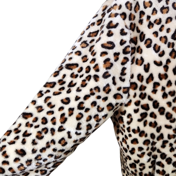 Stylish Leopard Print Teddy Jacket - Picture 5 of 10